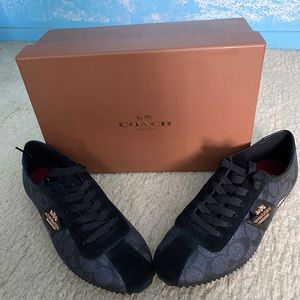 Coach black tennis shoes